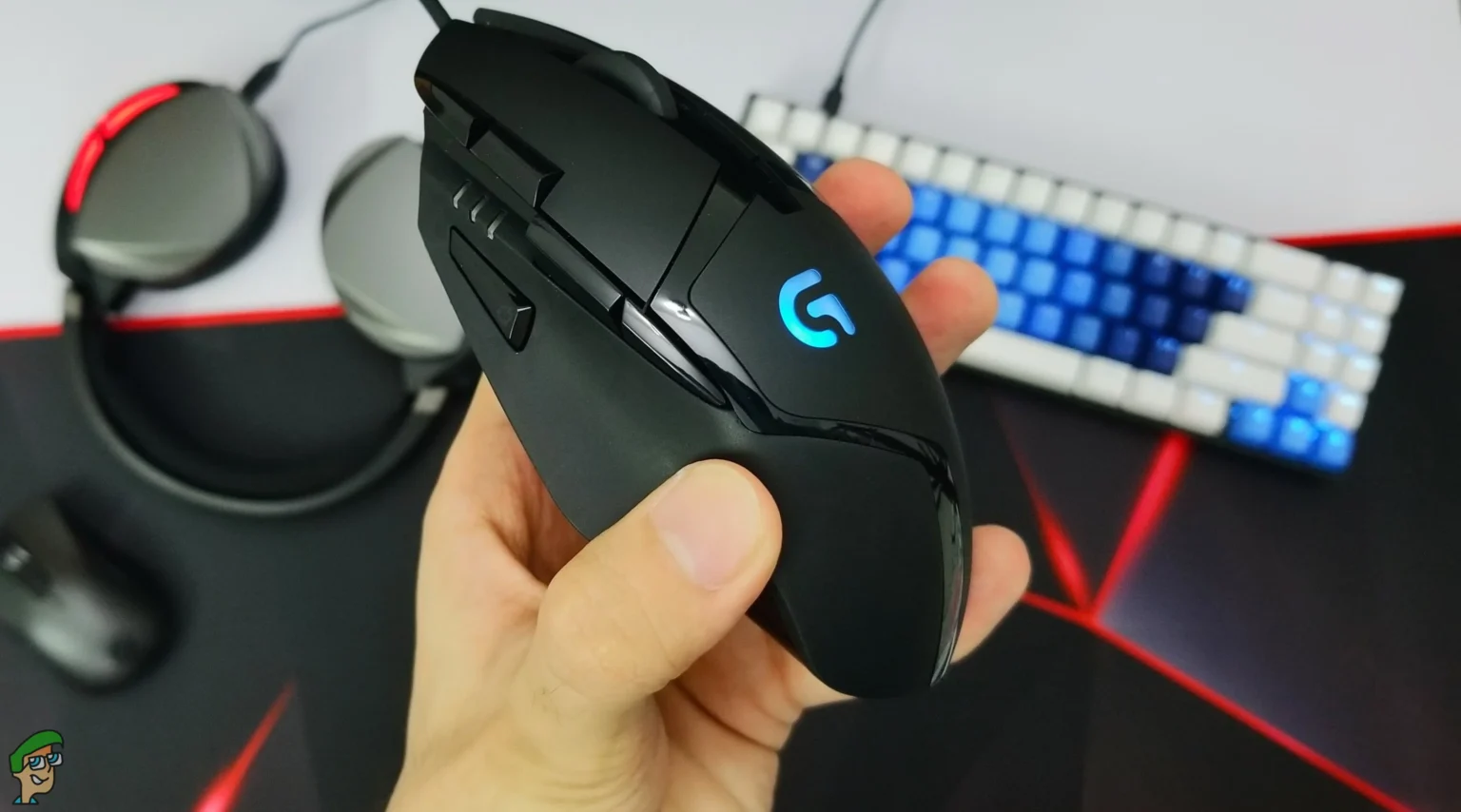 Logitech G402