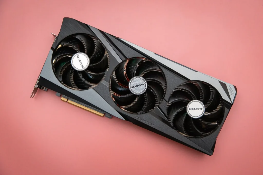 AMD`s Radeon 6950XT vs NVIDIA 3090Ti